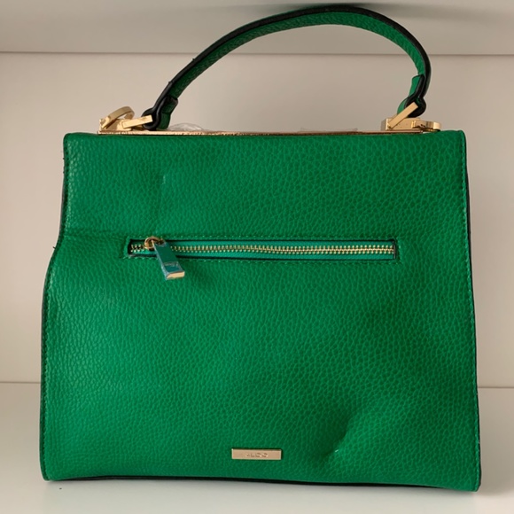 Green Purse with gold chain and patch detailing - Picture 2 of 5